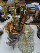 Mixed quantity of collectable metalware including a repousse brass wall sconce and a pair of EP