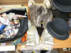 Parcel of vintage lady's evening ware including fans, gloves, purses etc