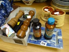 Small parcel of flatware, wooden condiments etc