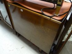 A good vintage oak drop leaf dining table