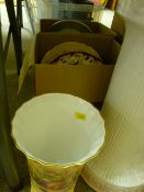 Parcel of mixed porcelain including Masons, Orchard Gold and a planter stand etc