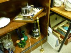 Cased set of bone handled fish cutlery, an electroplate biscuit barrel and a brass twisted poker