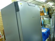 Excellent silver coloured 50/50 Hotpoint Future Frostfree fridge freezer E/T