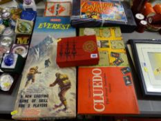 Quantity of vintage board games
