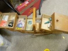 Concertina haberdashery box and contents
