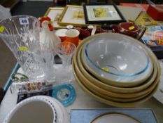 Five vintage style pottery mixing bowls and one other along with a quantity of decorative glassware