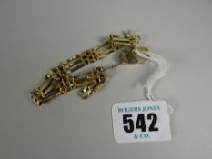 A ladies 9ct gate bracelet together with a locket, approx. 11grms