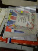 Parcel of Royal commemorative memorabilia including William & Kate, Royal commemorative publications