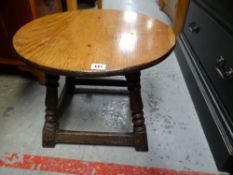 A good small joined oak circular table