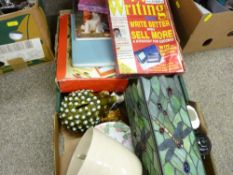 Mixed box of collectables