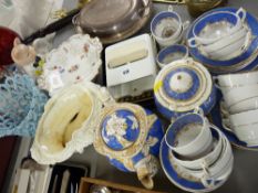 Victorian blue and gilt decorated part teaset, floral decorated comport, reticulated planter etc