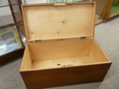 Vintage lidded wooden box
