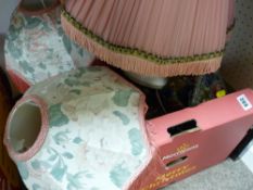 Parcel of table lamps