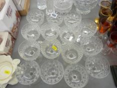 Quantity of drinking glassware