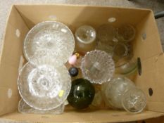 Box of vintage glassware including cakestands etc