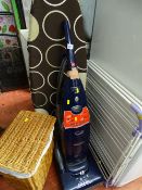 Hoover 2100w vacuum cleaner, clothes airer and an ironing board E/T
