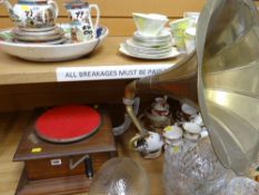 A vintage wind up gramophone