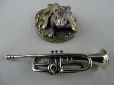 Miniature trumpet stamped 925 and a small hallmarked silver paperweight, modelled as a mouse peeping