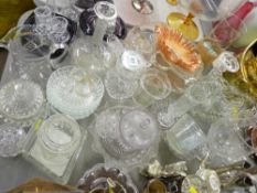 Quantity of vintage and other glassware including a quality wheel cut goblet