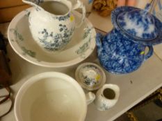 Well presented Staffs wash set and a blue and white lidded twin handled vase