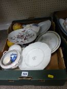 Box of mixed porcelain