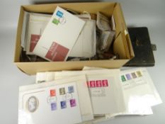 Collection of first day covers & loose cigarette cards etc