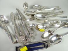 A parcel of Georgian & later flatware, teaspoons (approx. 27 troy ounces)