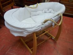 Mamas & Papas Moses basket and stand