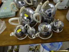 Six piece Celtic Beehive 'stay hot' teaset