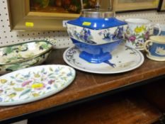 Mixed parcel of porcelain including Minton Haddon Hall, Masons Chartreuse, Wedgwood etc