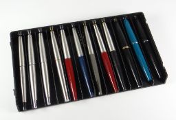 TRAY OF TWELVE PARKER 45 FOUNTAIN PENS 1 early Flighter with black plastic tail cap, 2 early
