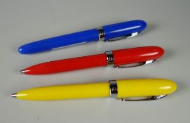 THREE MODERN RETRO SHEAFFER SCHOOL PENS 1 x bright blue fountain pen with viewing window to