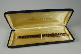 A VINTAGE 14CT GOLD FILLED SHEAFFER IMPERIAL SOVEREIGN BALLPOINT PEN with cut diamond pattern & gold