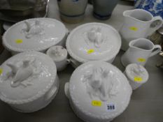 Quantity of Royal Worcester 'Gourmet Oven' china including four lidded tureens