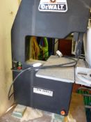 Dewalt DW3401 band saw mounted on a table E/T