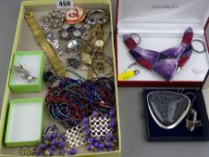 Quantity of vintage and later costume jewellery