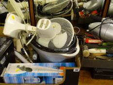 Parcel of small household electrics - shredder, blender, slow cooker and a small parcel of garage