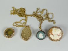 A parcel of mixed gold & other jewellery including fine 9ct necklace, 7.9grms, an engraved 9ct