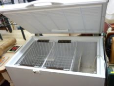 Electrolux compact freezer E/T