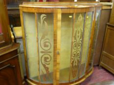 Single door china cabinet