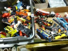 Tub and box of large quantity of diecast model vehicles including Matchbox, Corgi etc