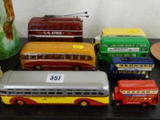 Parcel of diecast model buses including Corgi, Days Gone By etc