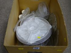 Box of mixed glassware etc