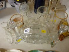 Parcel of ornamental glassware