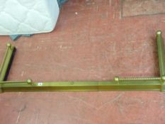 Extending brass fire fender