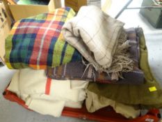 Sundry vintage blankets Condition Report: please request* *Condition is not stated in this type of