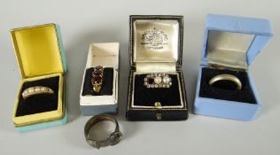Five sundry antique rings Condition Report: please request* *Condition is not stated in this type of