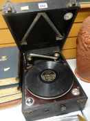 A vintage Columbia gramophone Condition Report: please request* *Condition is not stated in this
