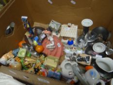 A box of pottery & china ornaments ETC Condition Report: please request via email. Condition reports