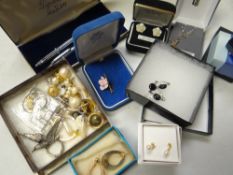 A collection of costume jewellery, collectable pens ETC possibly small gold content with some